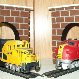 HO SCALE MODEL TRAINS SCENERY ACCESSORIES 44 GALLON DRUMS YELLOW 