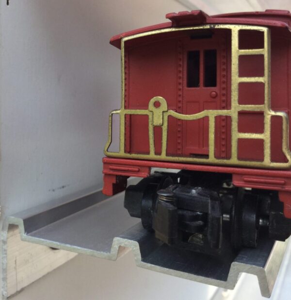 Model Railroad Display Shelf for S Gauge Trains from MrTrain.com.