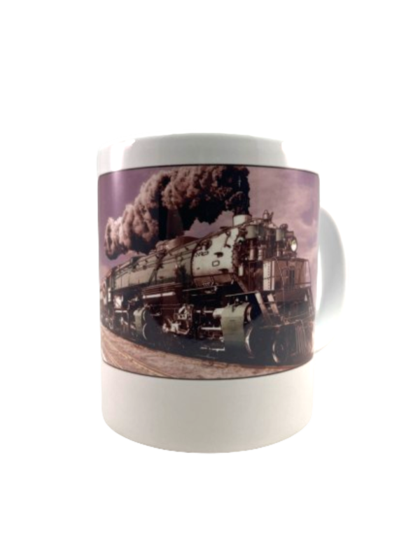 Great Northern Coffee Mug R2 Green Steam Locomotive. Made in the USA. MrTrain.com.