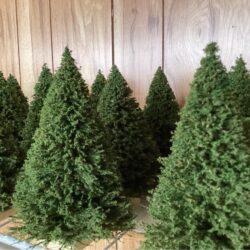 MINIATURE TREE, extra full, 7-inch Doll House, Crafts, and Dioramas. MrTrain.com.